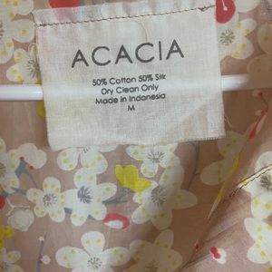 Acacia Pueo dress